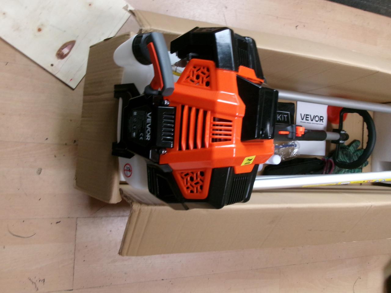 Stokzaag / Kettingzaag / Hoogsnoeier