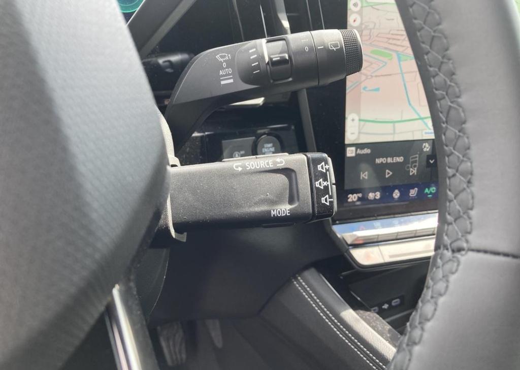 Renault Austral 1.2 mild hybrid 160 x-tronic techno - pack solid / pack saf