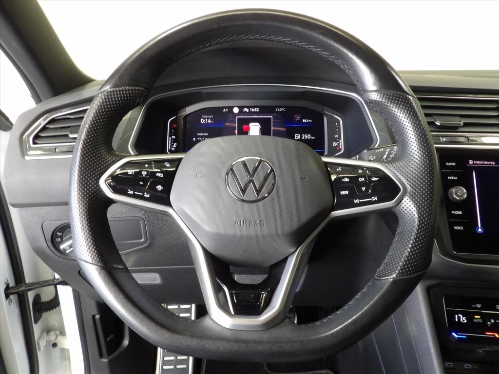 Volkswagen Tiguan 1.5 tsi 150pk dsg r-line