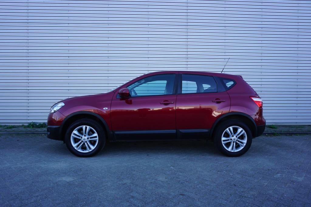 Nissan Qashqai 2.0 acenta airco / cruise / elektr. ramen / parkeers. / trek