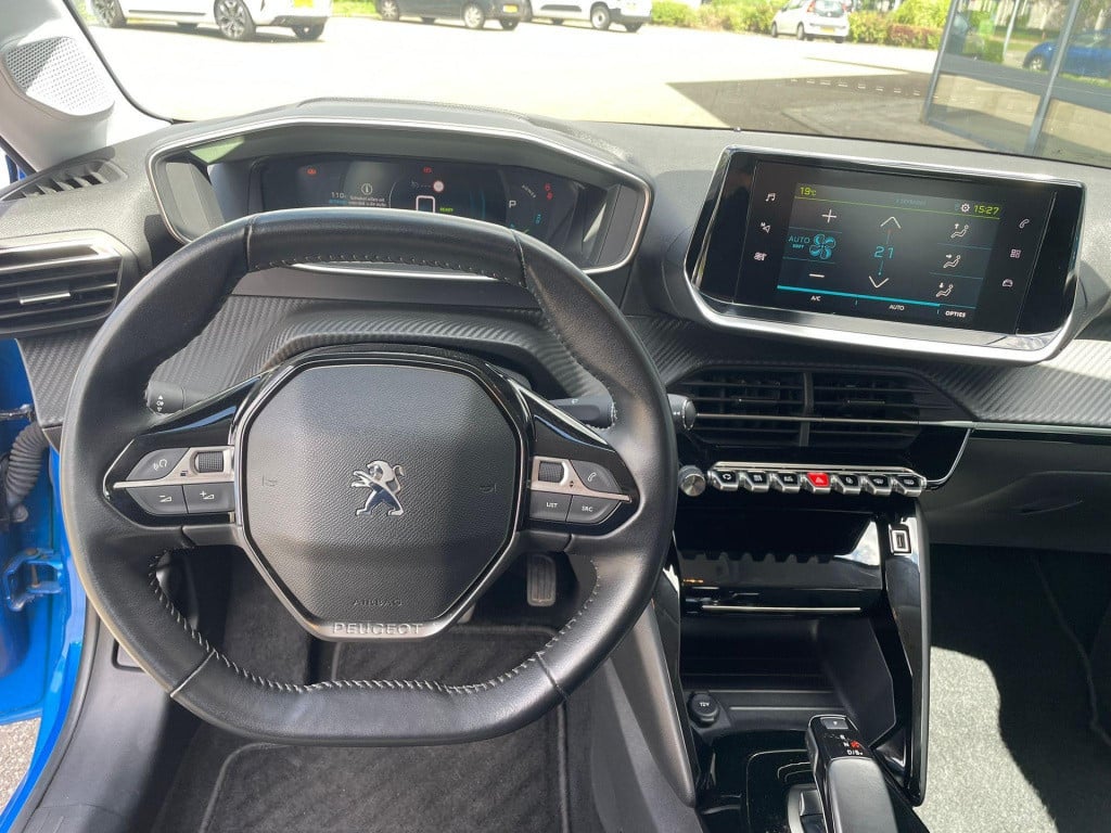 Peugeot 208 ev active 50 kwh automaat| de enige peugeot die geen olie verbr