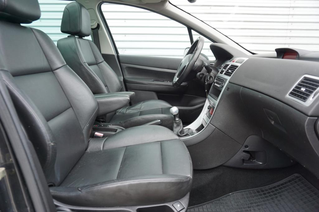 Peugeot 307 sw 1.6-16v griffe climate / cruise / pano / leder / parkeers. /