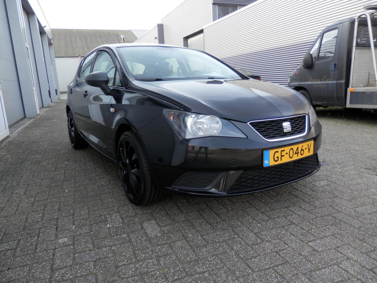Auto Garant Biedt Aan: Seat Ibiza 1.2 Style