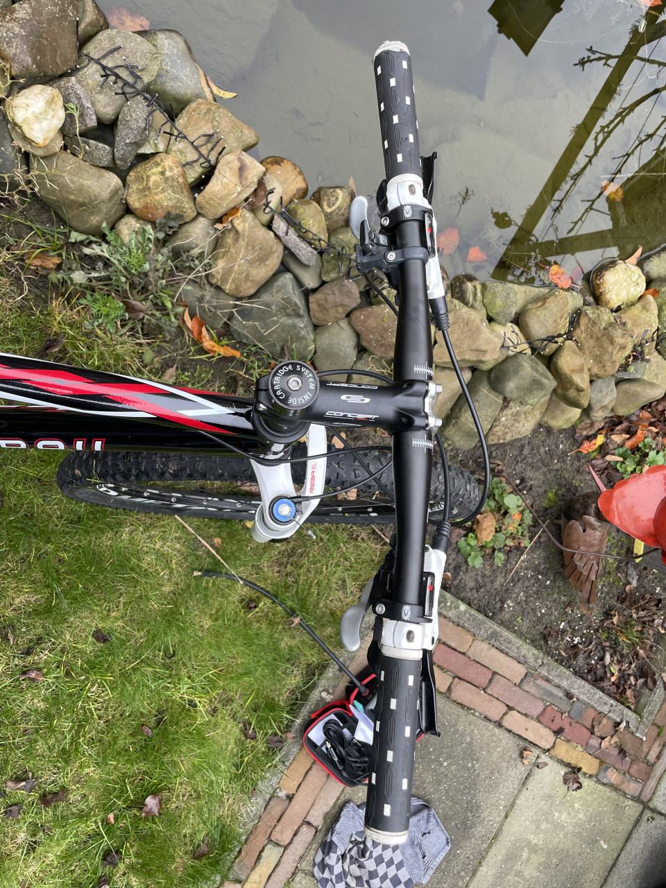 Xtrail mud 5.0 mountainbike in vrijwel nieuwstaat