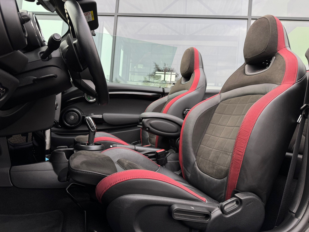 Mini Cooper S Cabrio mini 2.0 chili * jcw pakket * harman/kardon * stoelver