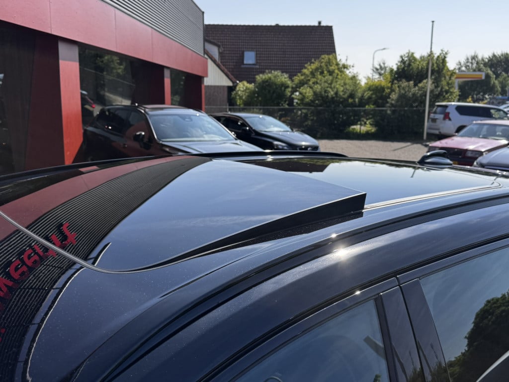 Volvo XC60 2.0 t6 plug-in hybrid awd plus black edition