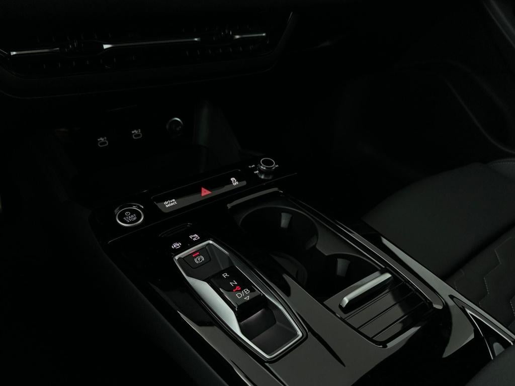 Audi A6 Avant E-tron s edition e-tron 83 kwh 210 kw / 286 pk avant elek