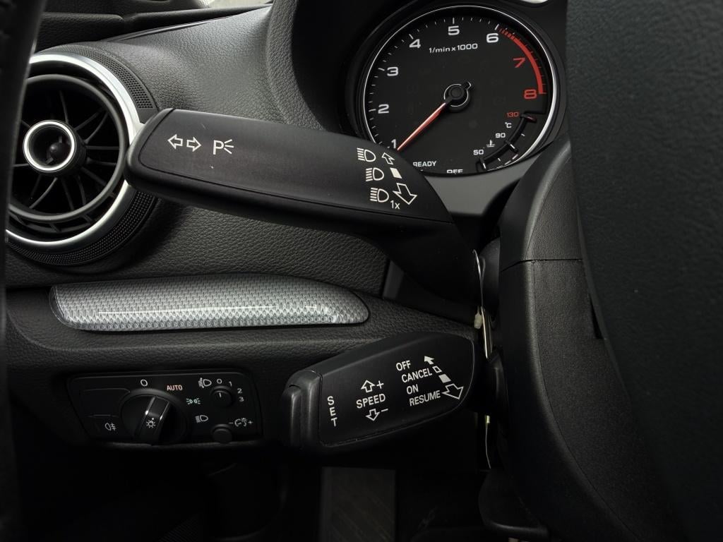 Audi A3 cabriolet 1.8 tfsi ambition pro plus line.