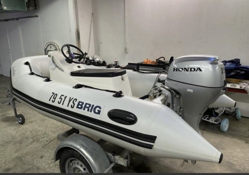 Bootje op trailer