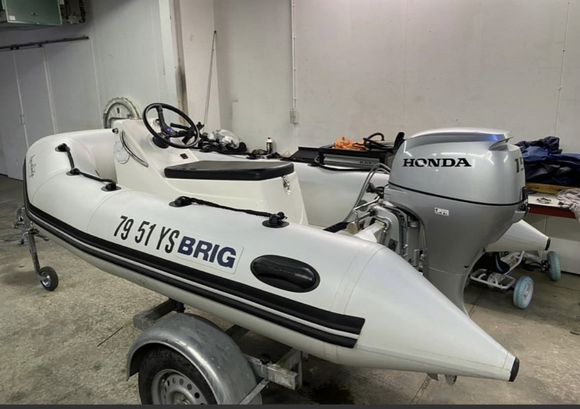 Bootje op trailer