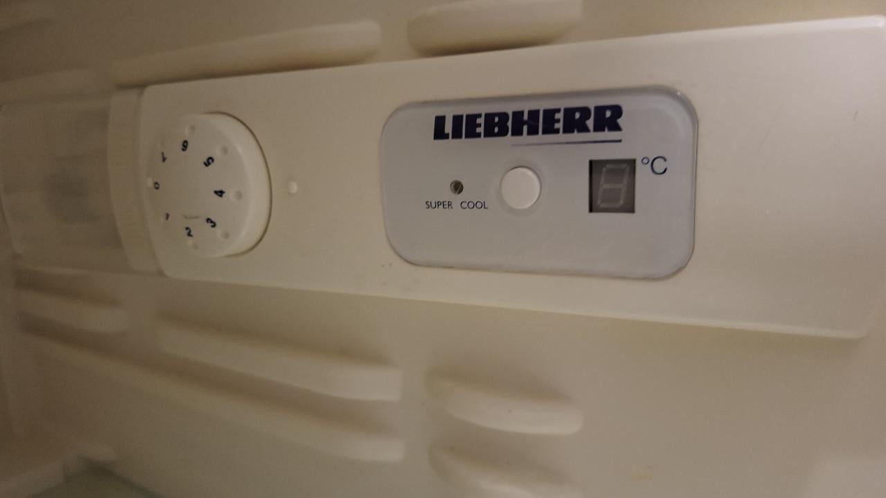 Liefhebber tafelmodel koelkast met vriesvak