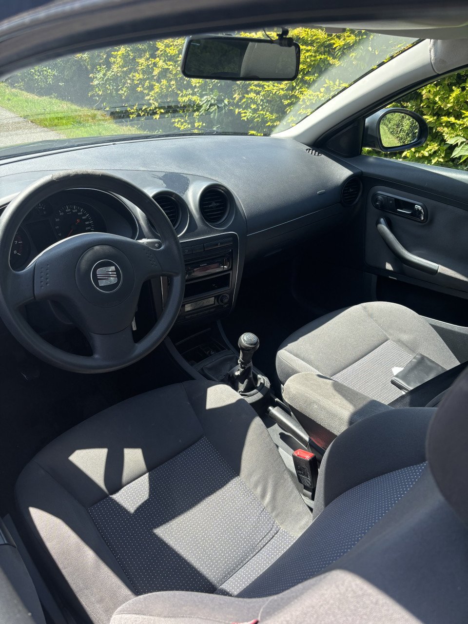 Seat Ibiza met een jaar apk!