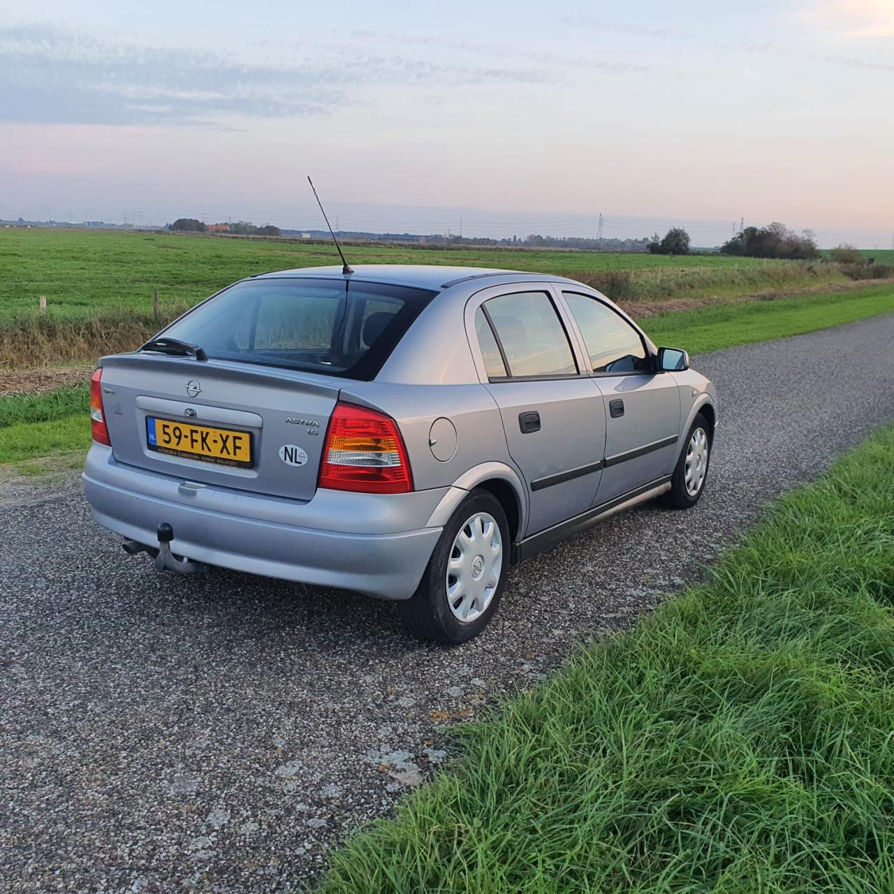 Opel Astra 1.6 GL 5 deurs Verkocht