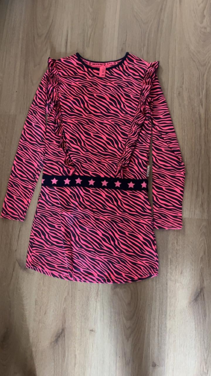Nette meisjes kleding.
