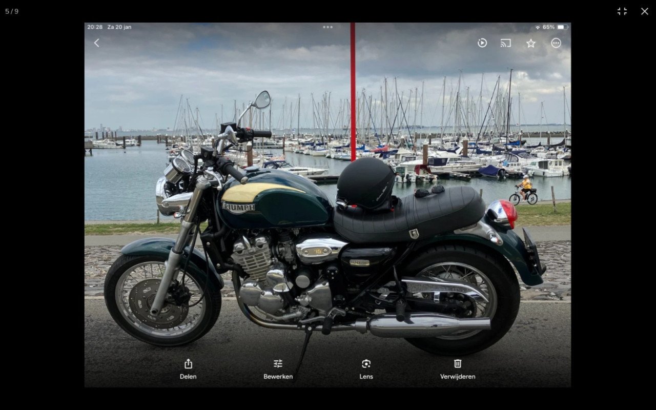 Triumph Thunderbird 900