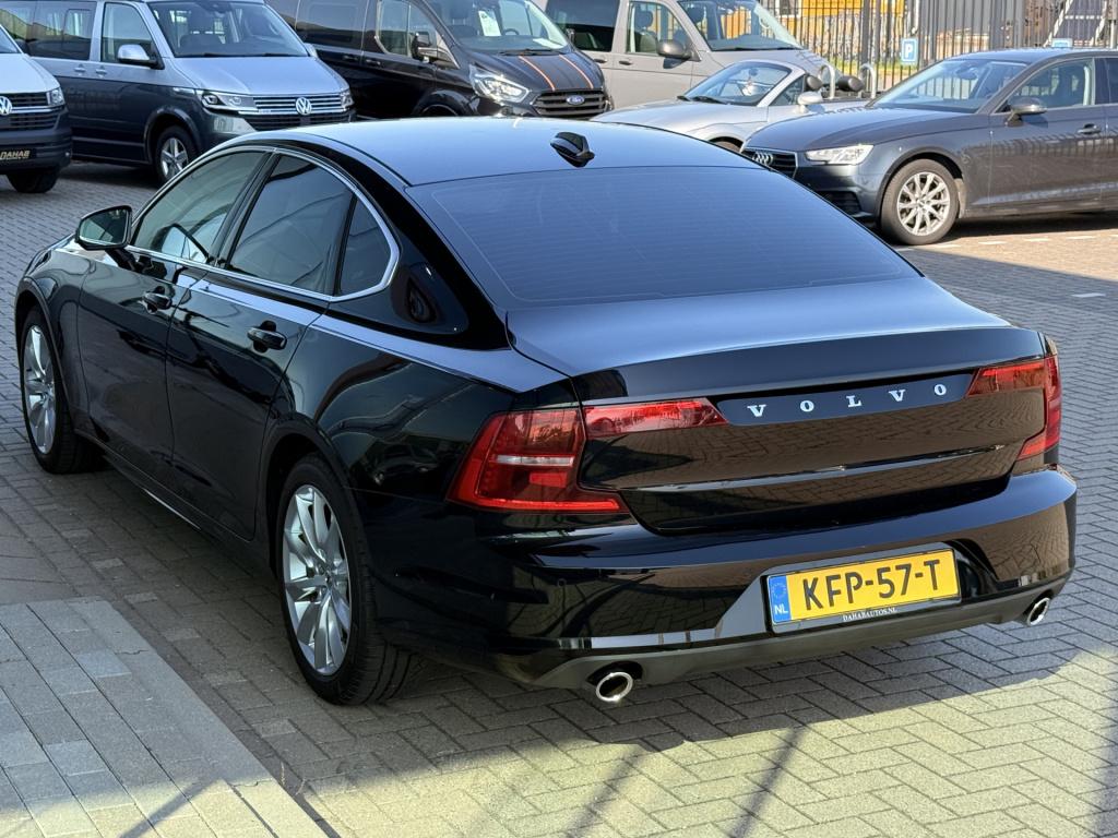 Volvo S90 2.0 t4 momentum | leder | parkeersensor | acc | apple carplay | b