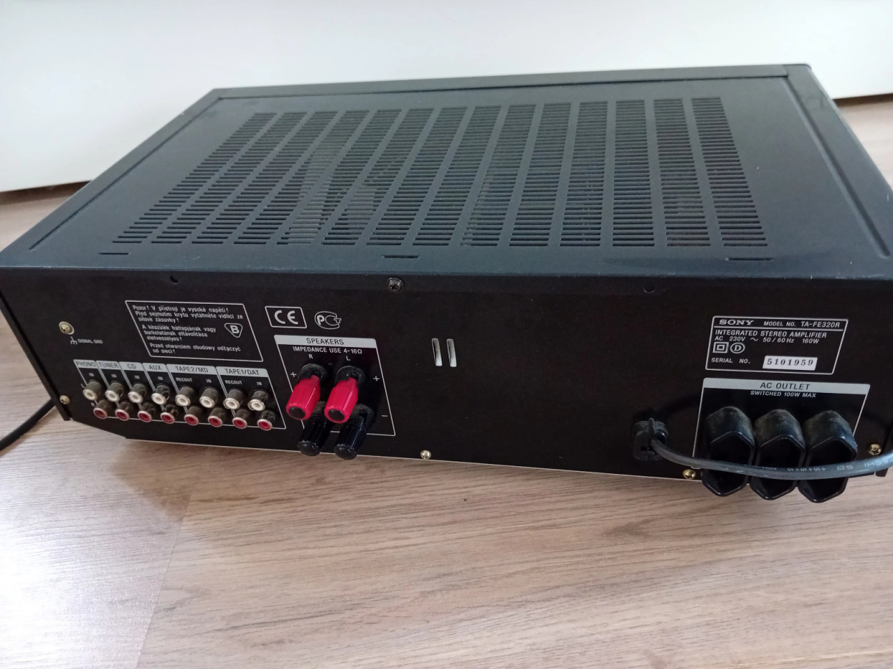 Sony TA-FE320R versterker. TEAC cassettedeck