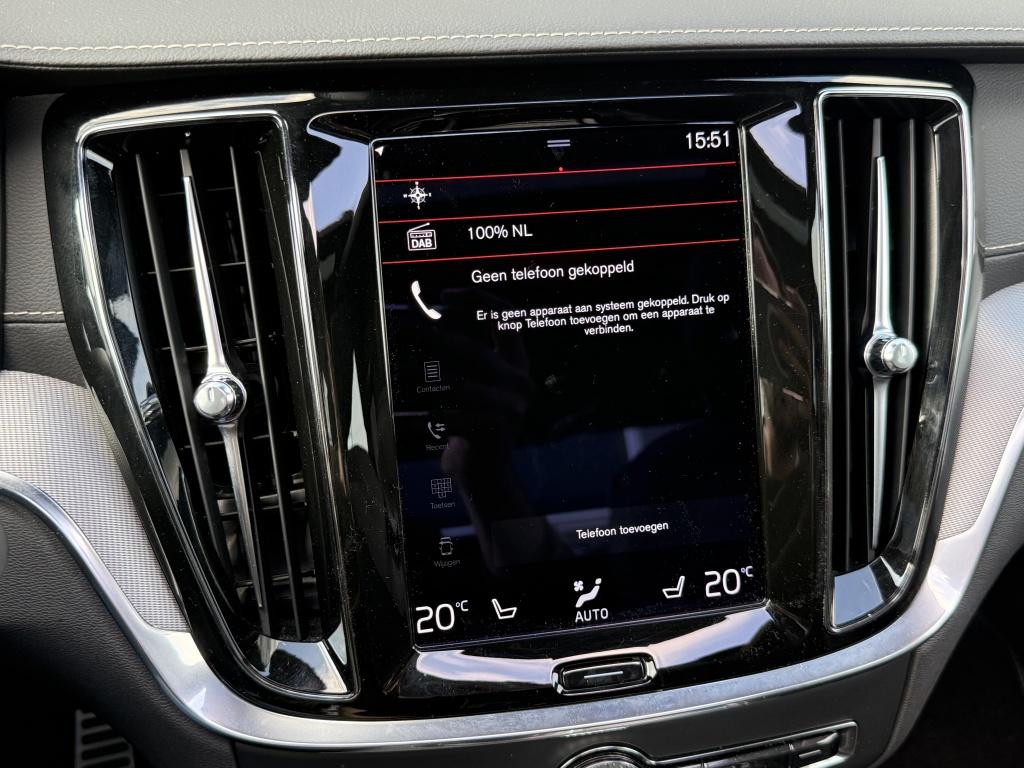 Volvo S60 t8 390pk recharge r-design| panodak| adap.cruise| trekhaak|camer