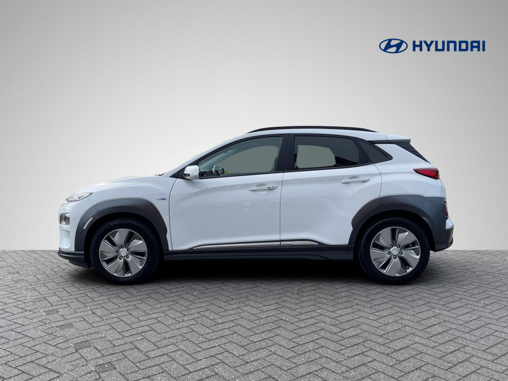 Hyundai Kona ev premium 64 kwh sky | head-up display | stuur- + stoelverwar