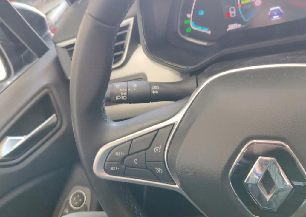 Renault Clio 1.6 e-tech hybrid 145 evolution