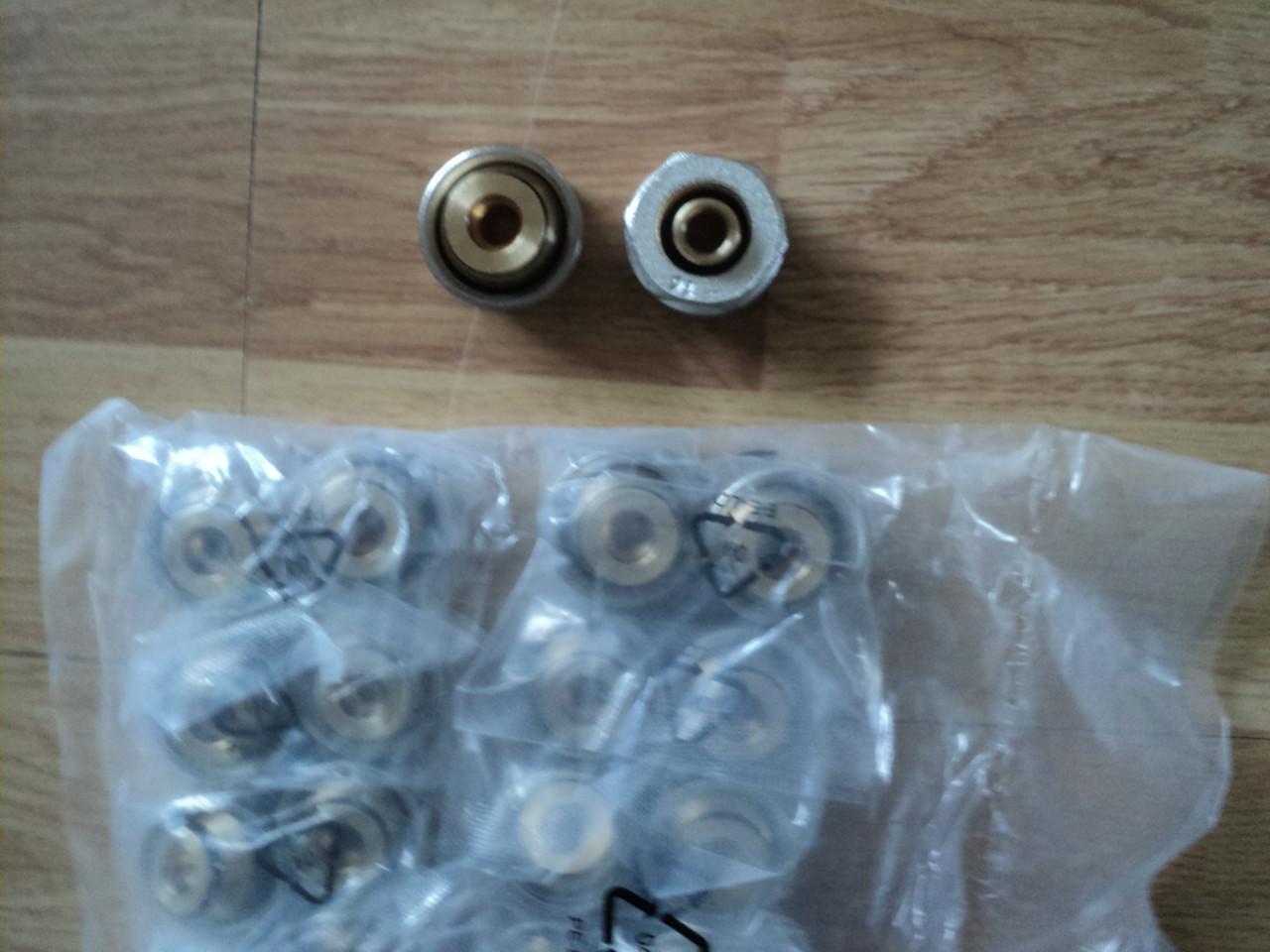 Nieuwe KNELKOPPELINGEN voor slang vloerverwarming 16/2  1 euro p/st