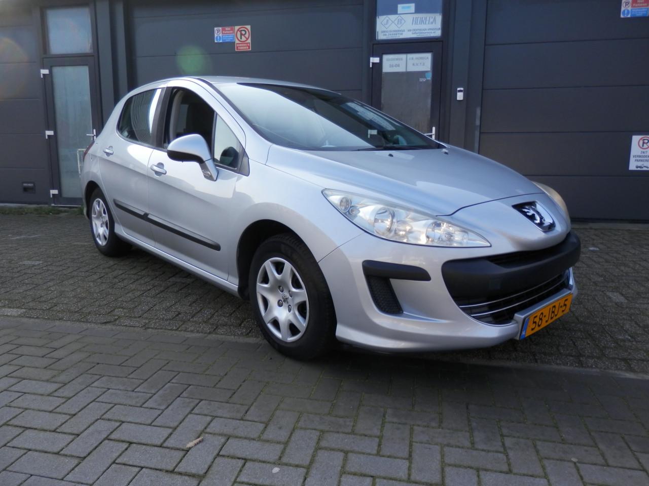 Auto Garant Biedt Aan: Peugeot 308 1.6 VTi X-Line