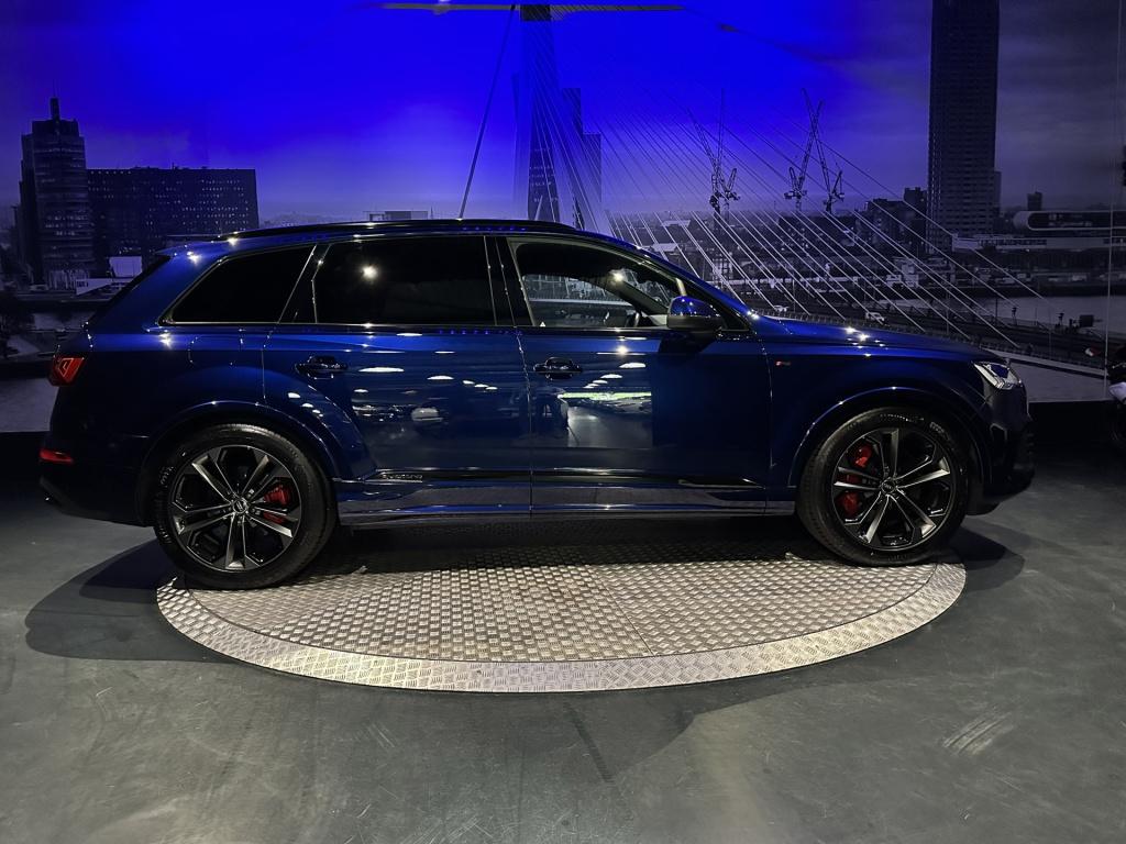 Audi Q7 55 tfsi e quattro pro line plus *luchtvering*hud*acc*pano*