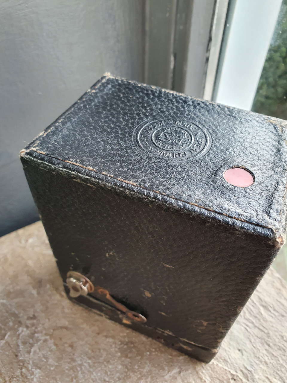 Antieke kodak box camera ca. 1910 voor verzamelaars aangeboden...