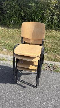 Opstabelbare stoelen