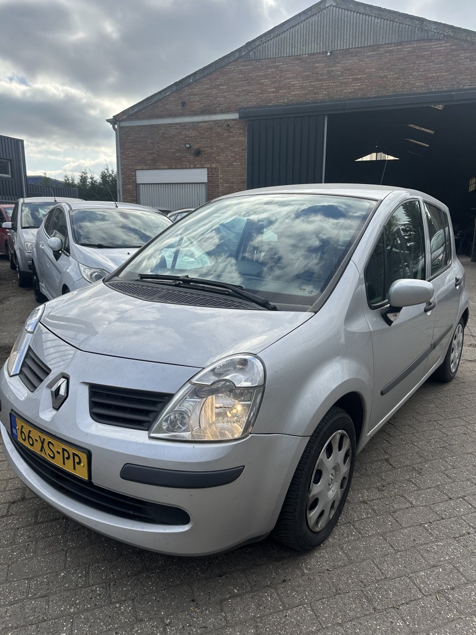 Renault Modus 1.2  Airco