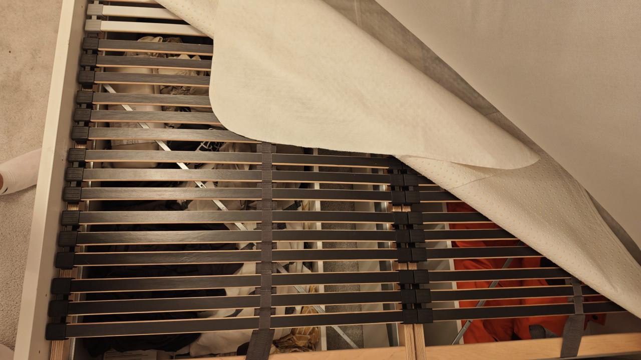 IKEA Brimnes 140 bed met opbergruimte en hoofdeinde