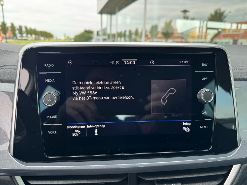Volkswagen T-roc 1.5 tsi style edition dsg / carplay , elektische achterkle
