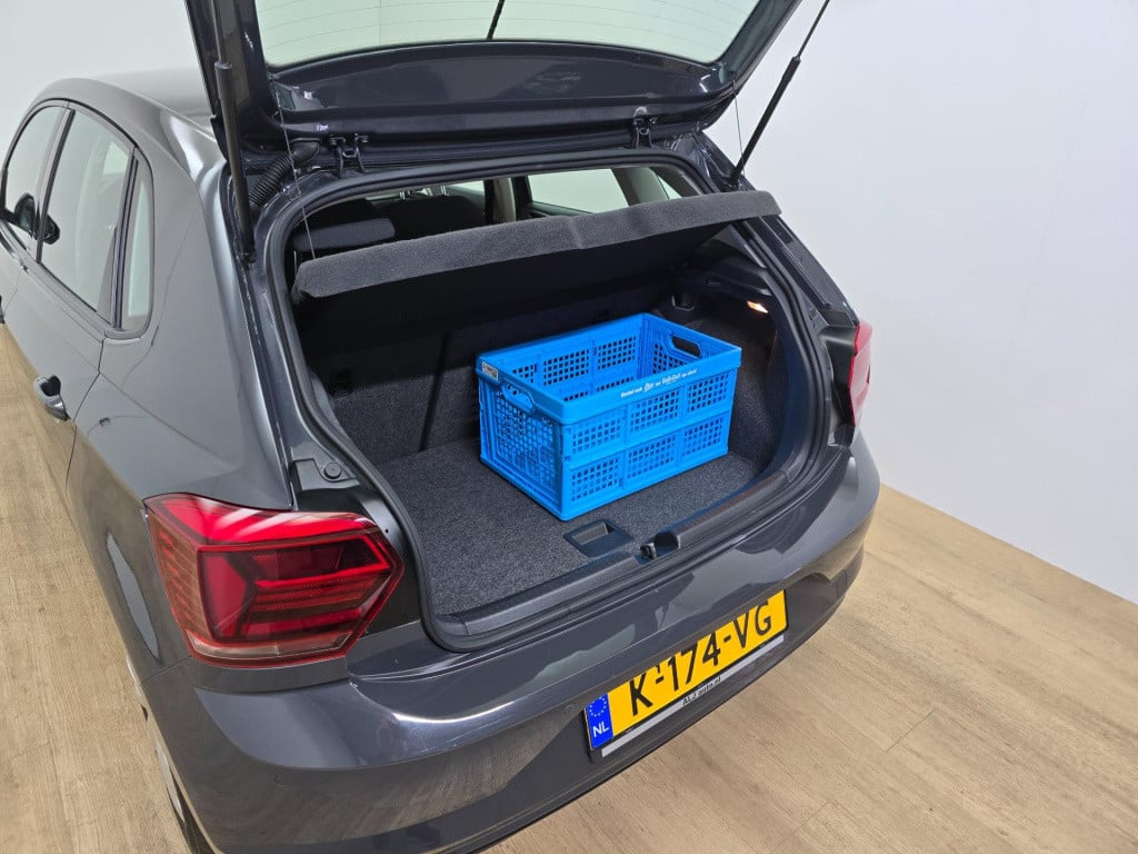 Volkswagen Polo occasion 1.0 tsi luxe versie met adapt. cruise en carplay |