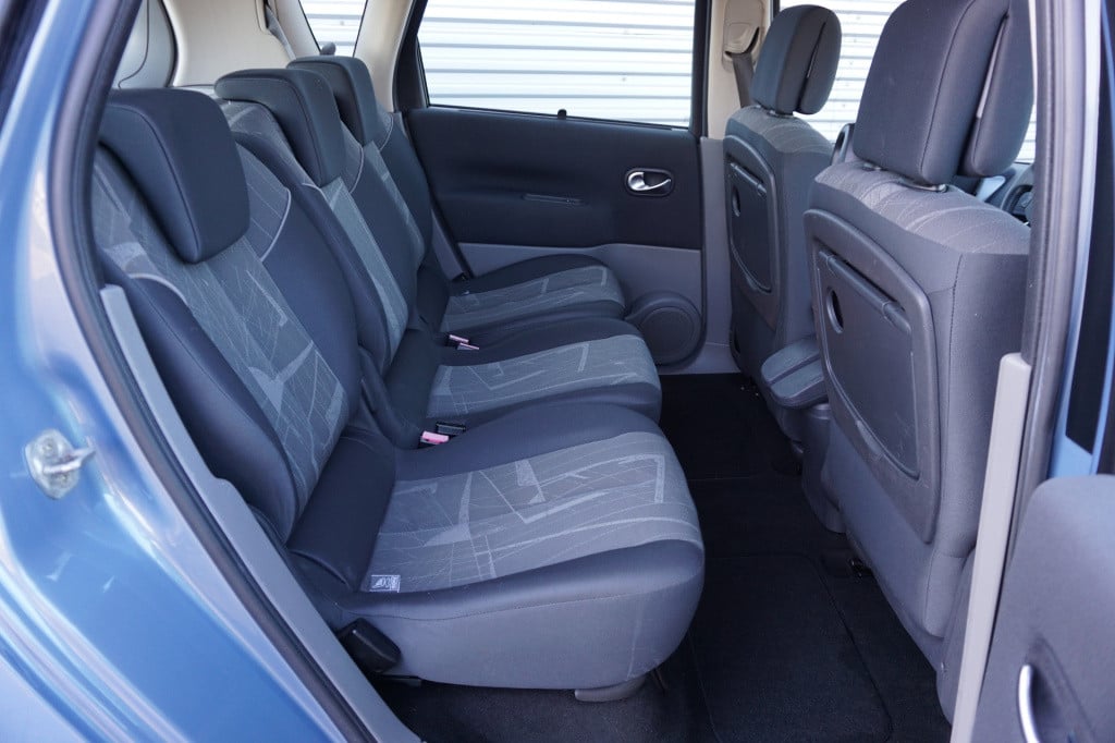 Renault Scenic 2.0-16v tech line climate / cruise / trekhaak / lm velgen / 