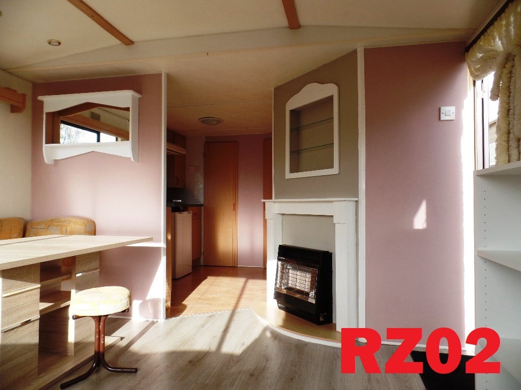 Compacte stacaravans en chalets tot 6 pers te koop in div. prijsklassen