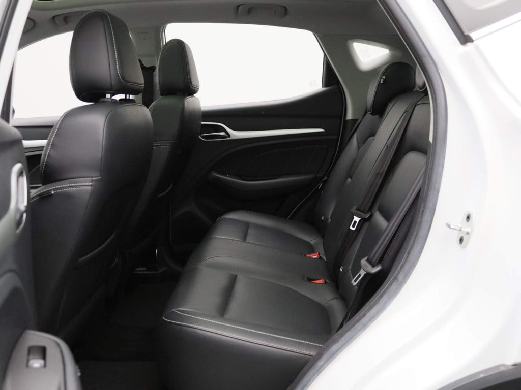 MG Zs-ev mg luxury 45 kwh aut. | panoramadak | leder | navigatie | airco | 
