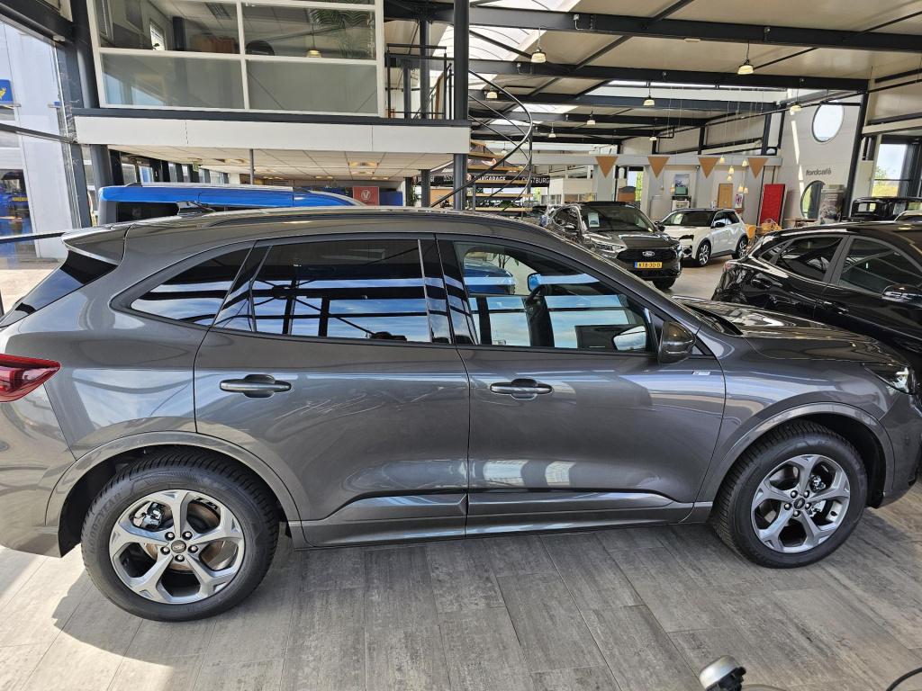 Ford Kuga 2.5 phev st-line