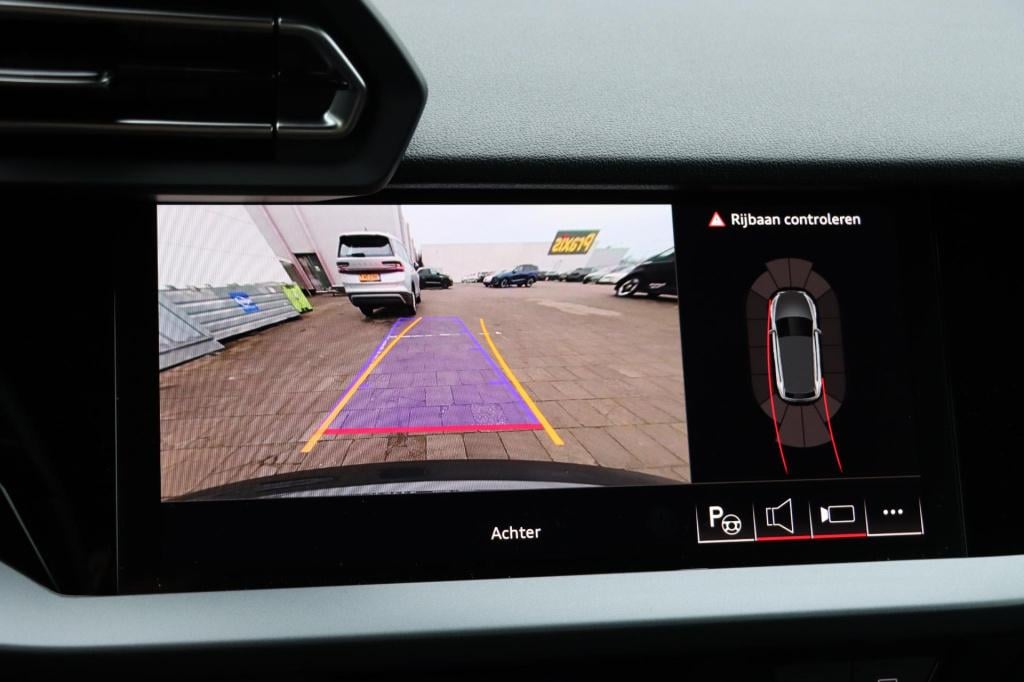 Audi A3 sportback 40 tfsi e advanced edition 204pk