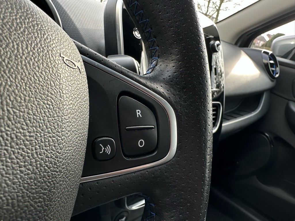 Renault Clio 0.9 tce // gt-line // nette staat // led koplampen //