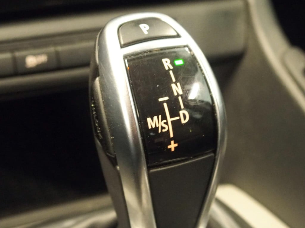 BMW X1 2.0i s drive upgrade edition nl auto, automaat, leder, xenon