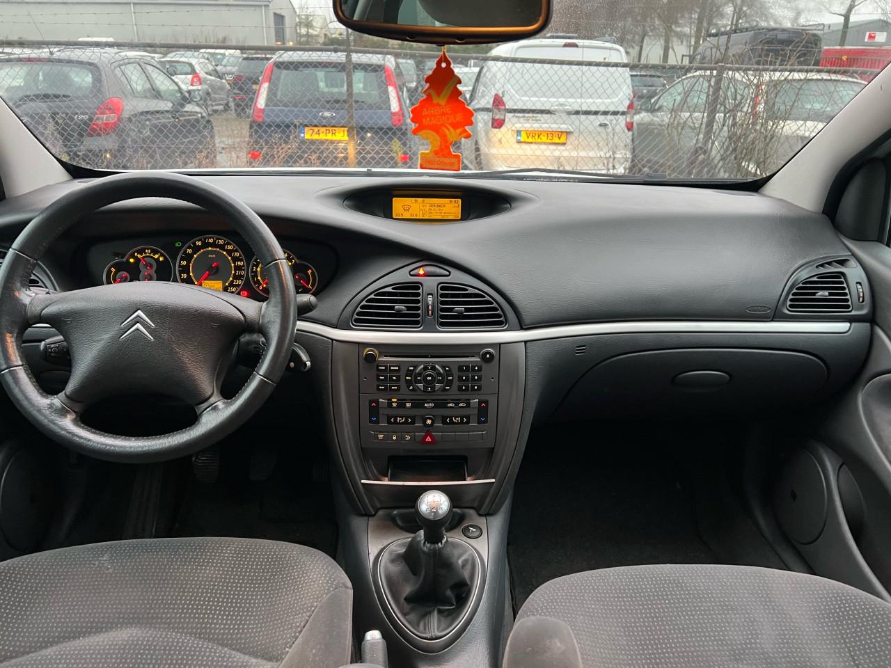 Citroen C5 2.0-16V Caractere 115.325KM