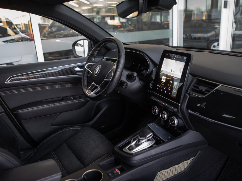 Renault Arkana 1.6 e-tech hybrid 145pk e-tech engineered automaat | bose | 