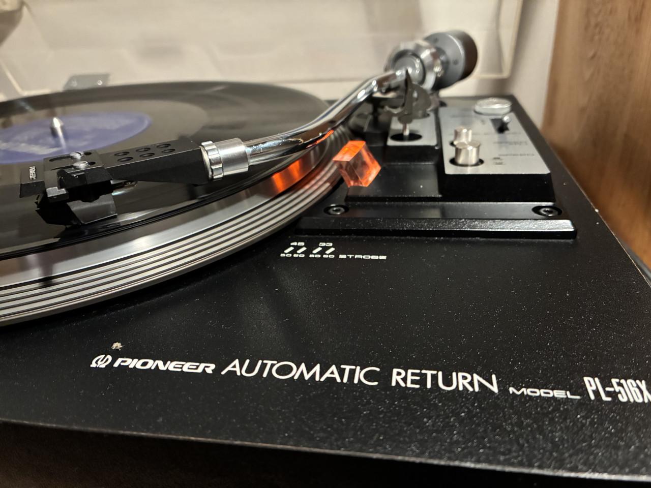 Pioneer PL-516X .
