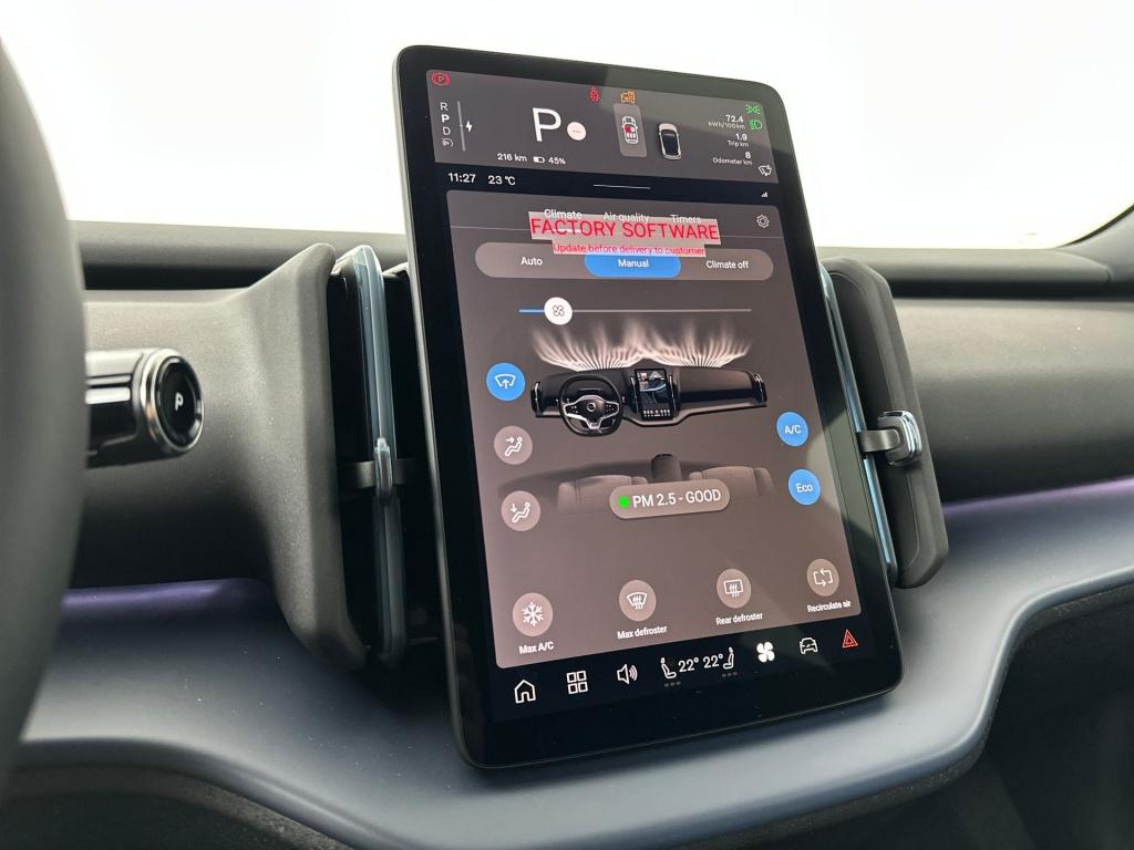 Volvo Ex30 plus europa black edition