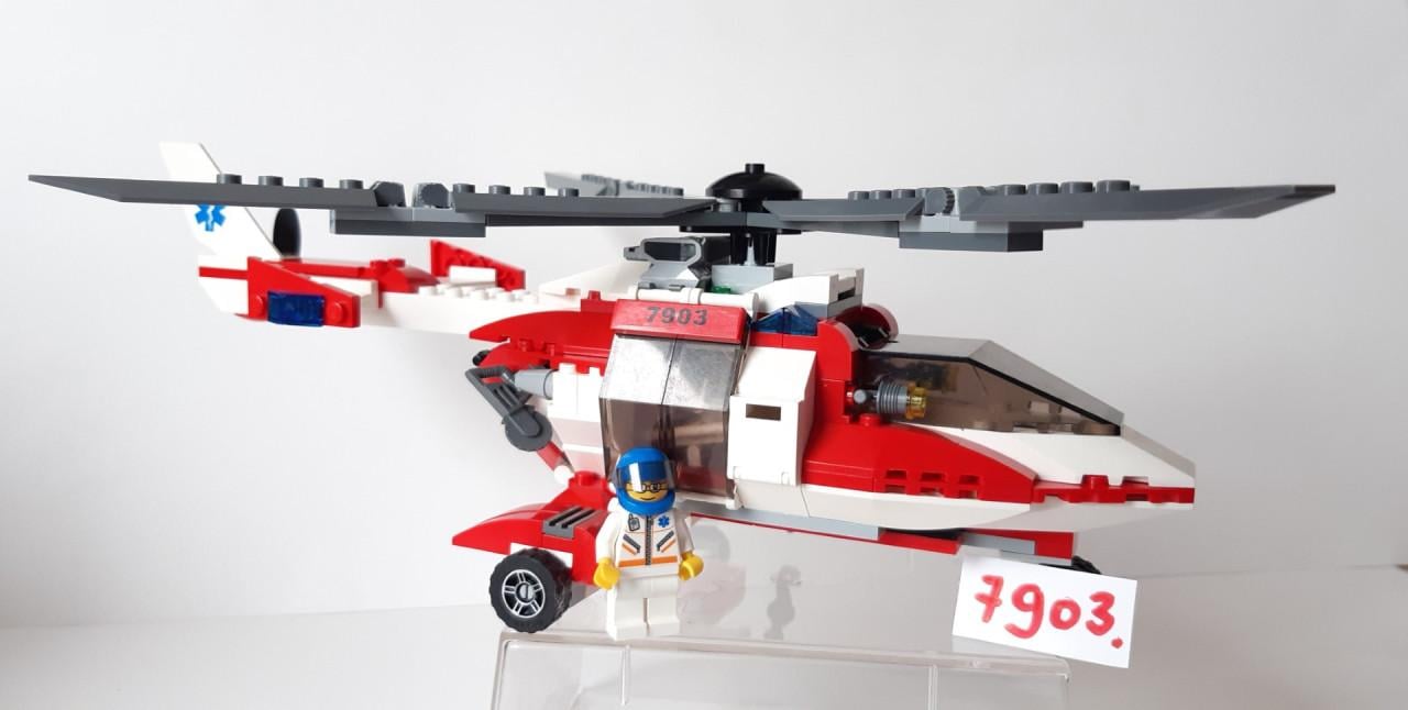 Lego City 7903:  ziekenhuis reddingshelikopter en 3 minifiguren