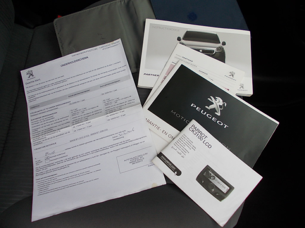 Peugeot Partner 1.6 hdi airco, cruise contr., pdc, schuifdeur