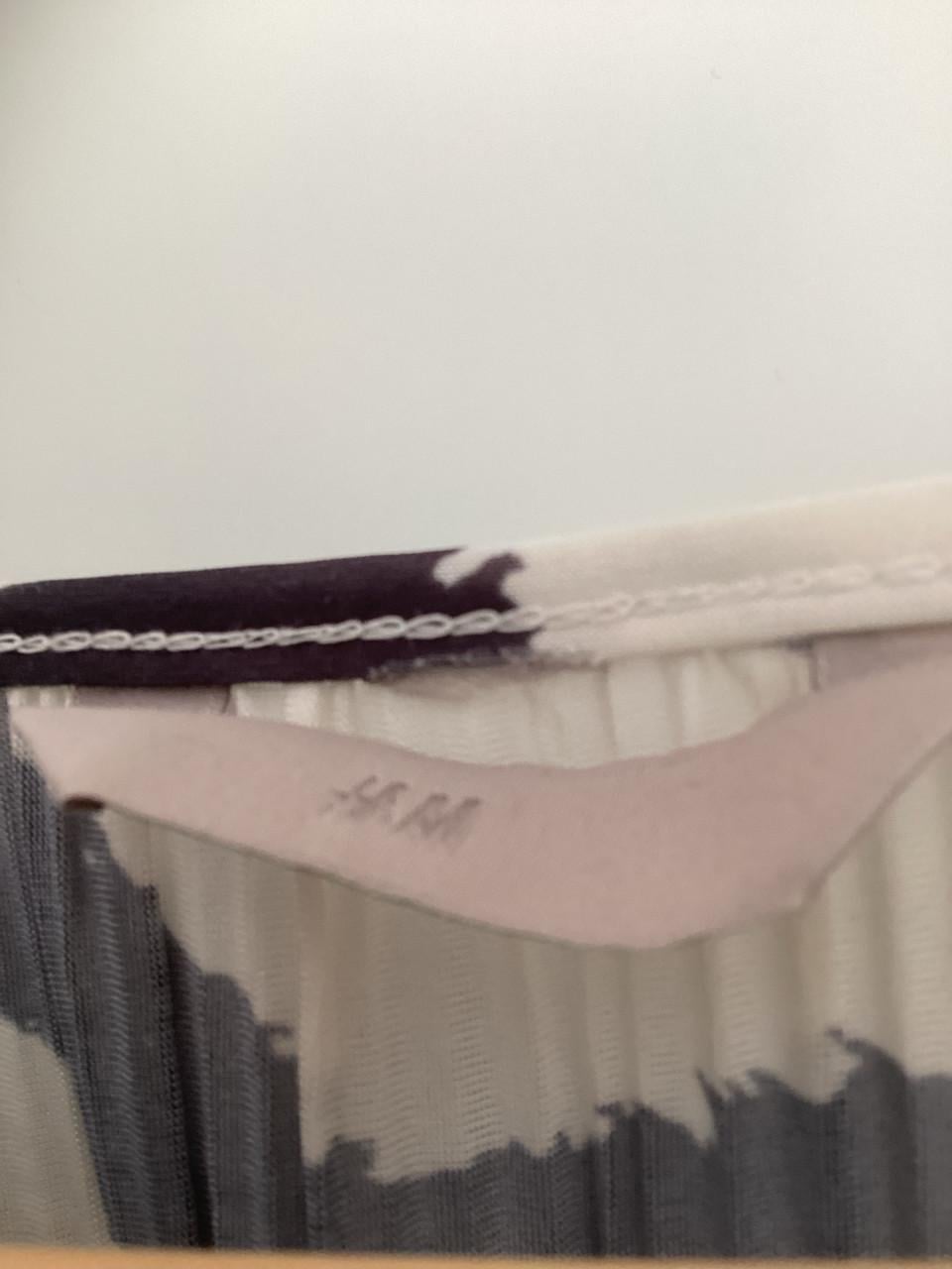 Jurk H&M 1 x gedragen maat xl maar valt groot