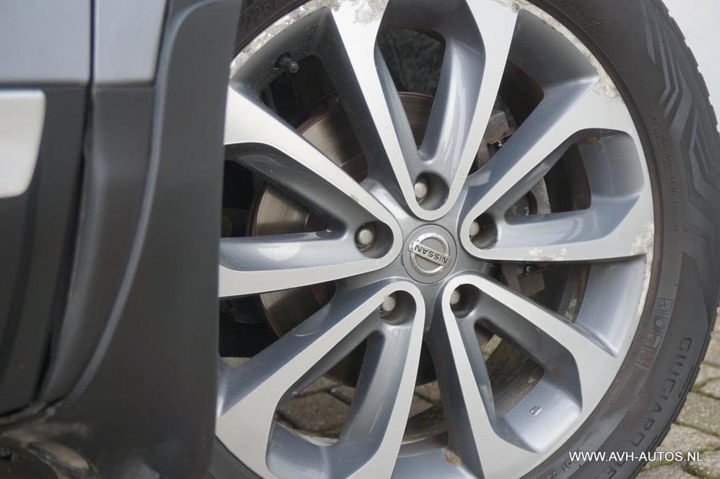 Nissan Qashqai 2.0 connect edition, lpg!!