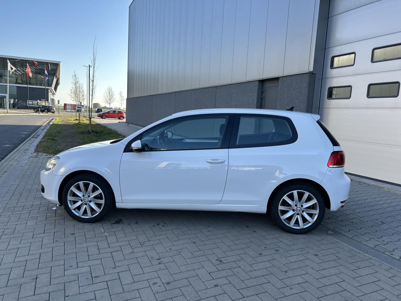Volkswagen Golf 1.4 TSI Highline/STOELV/APK/AIRCO/PDC/