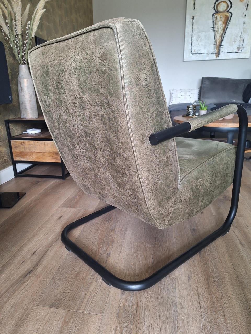 ,,Industriële Fauteuil,,